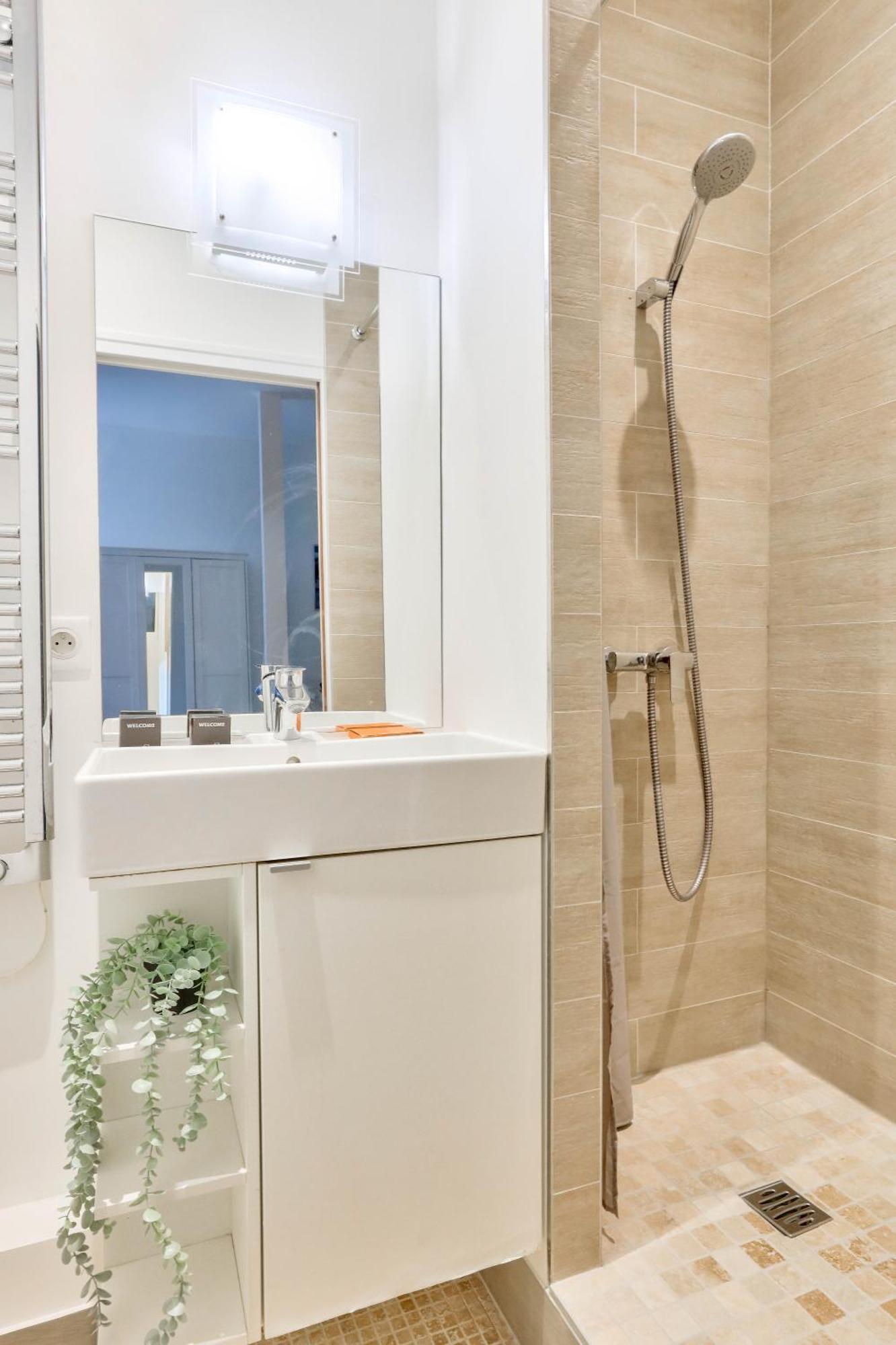 New & Design Studios In The Heart Of Le Marais Paris Luaran gambar