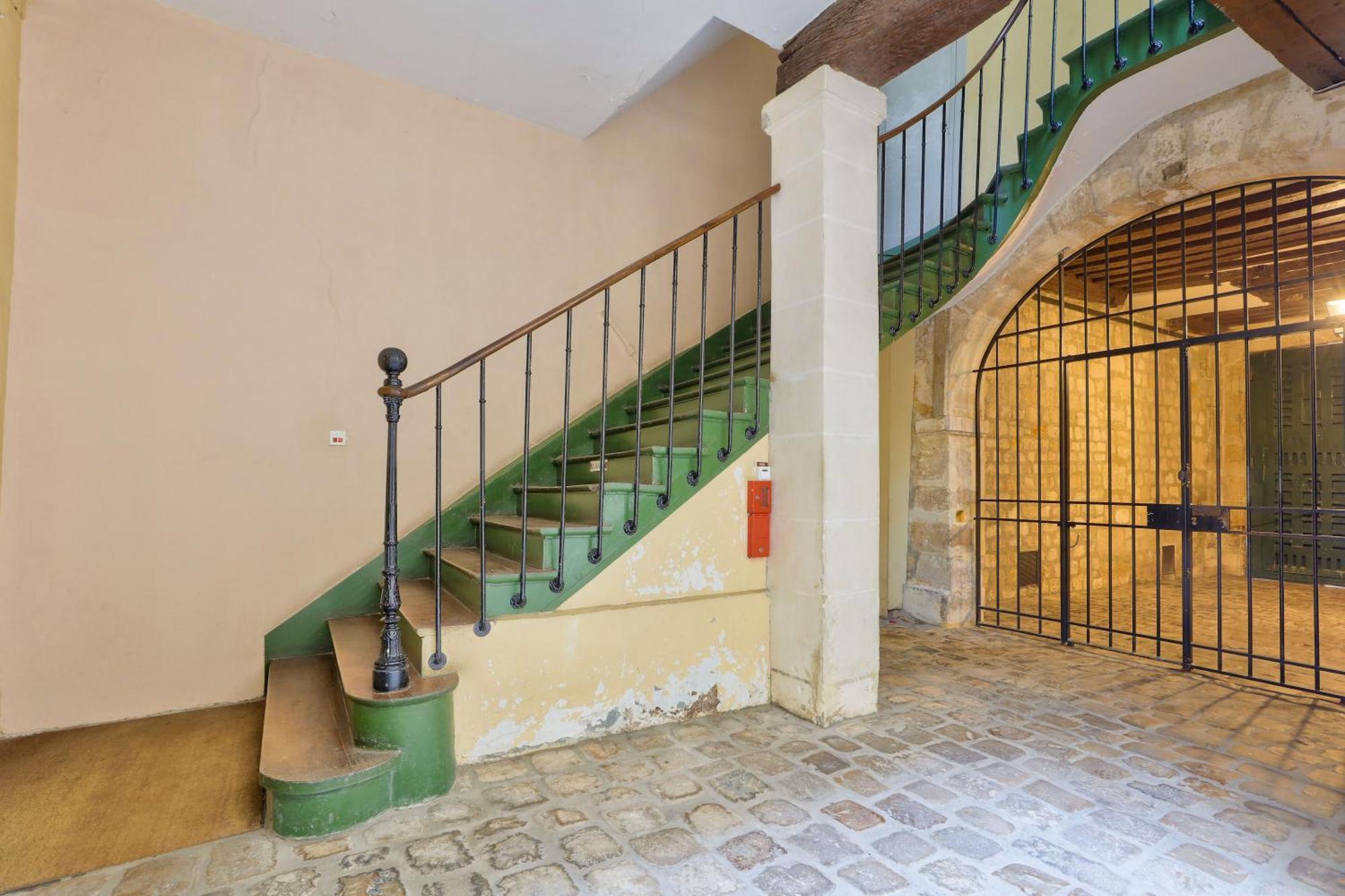 New & Design Studios In The Heart Of Le Marais Paris Luaran gambar