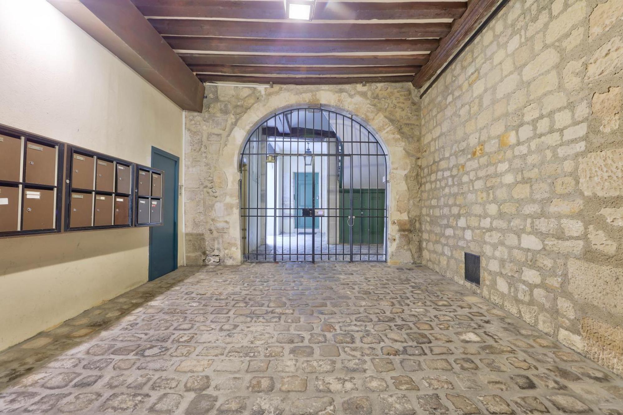 New & Design Studios In The Heart Of Le Marais Paris Luaran gambar